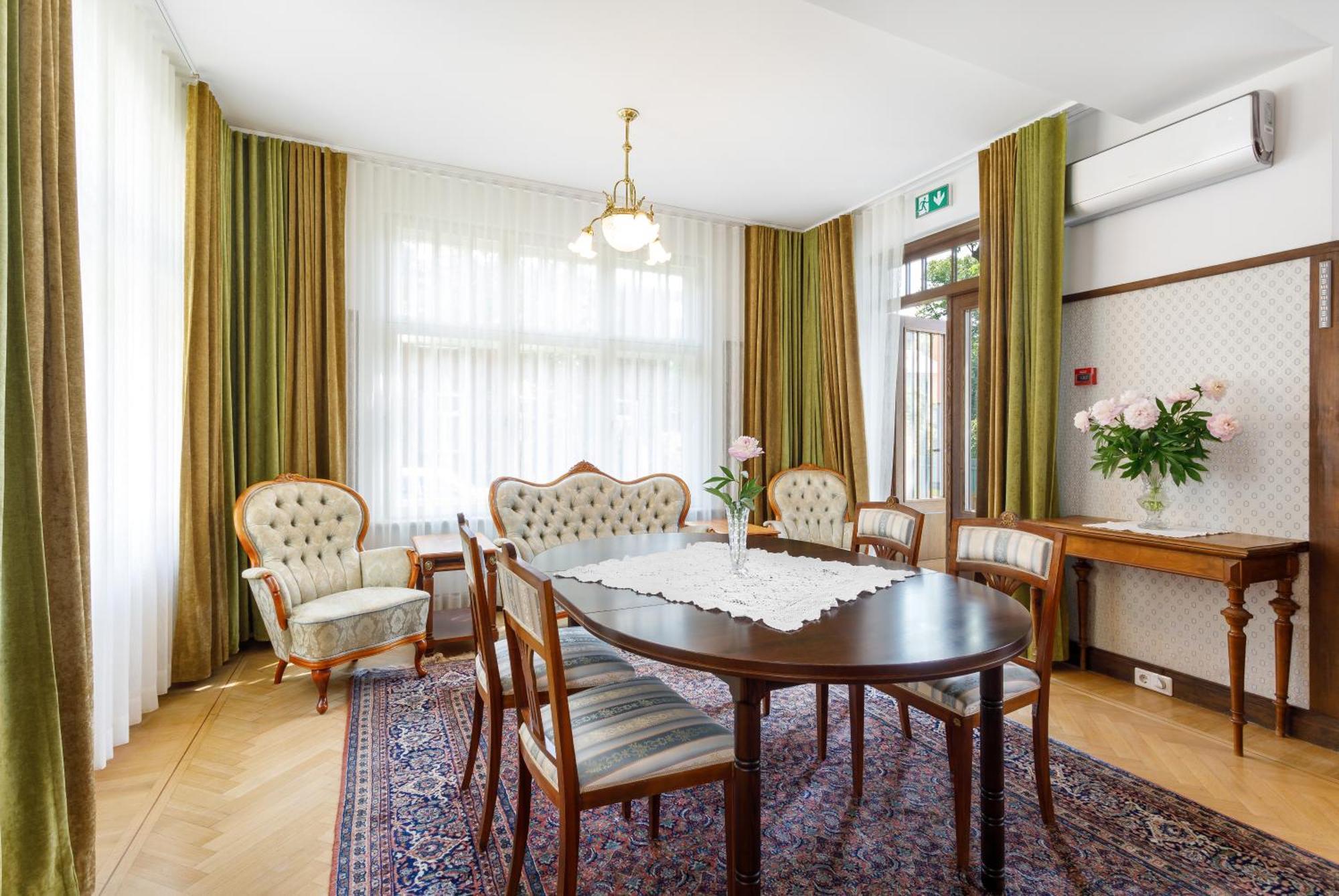 Villa Meri Пярну Екстериор снимка